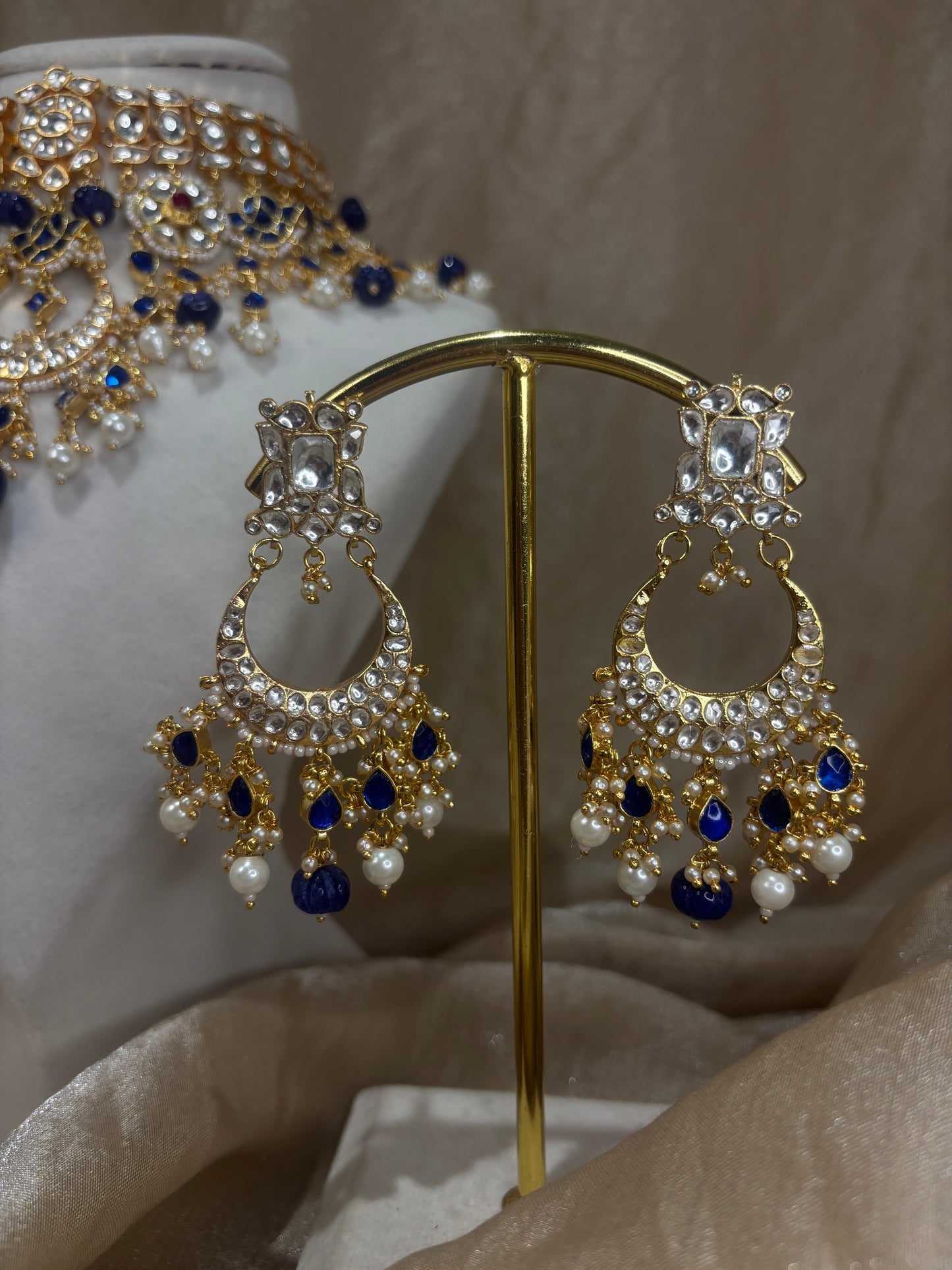 Heavy royal blue choker set
