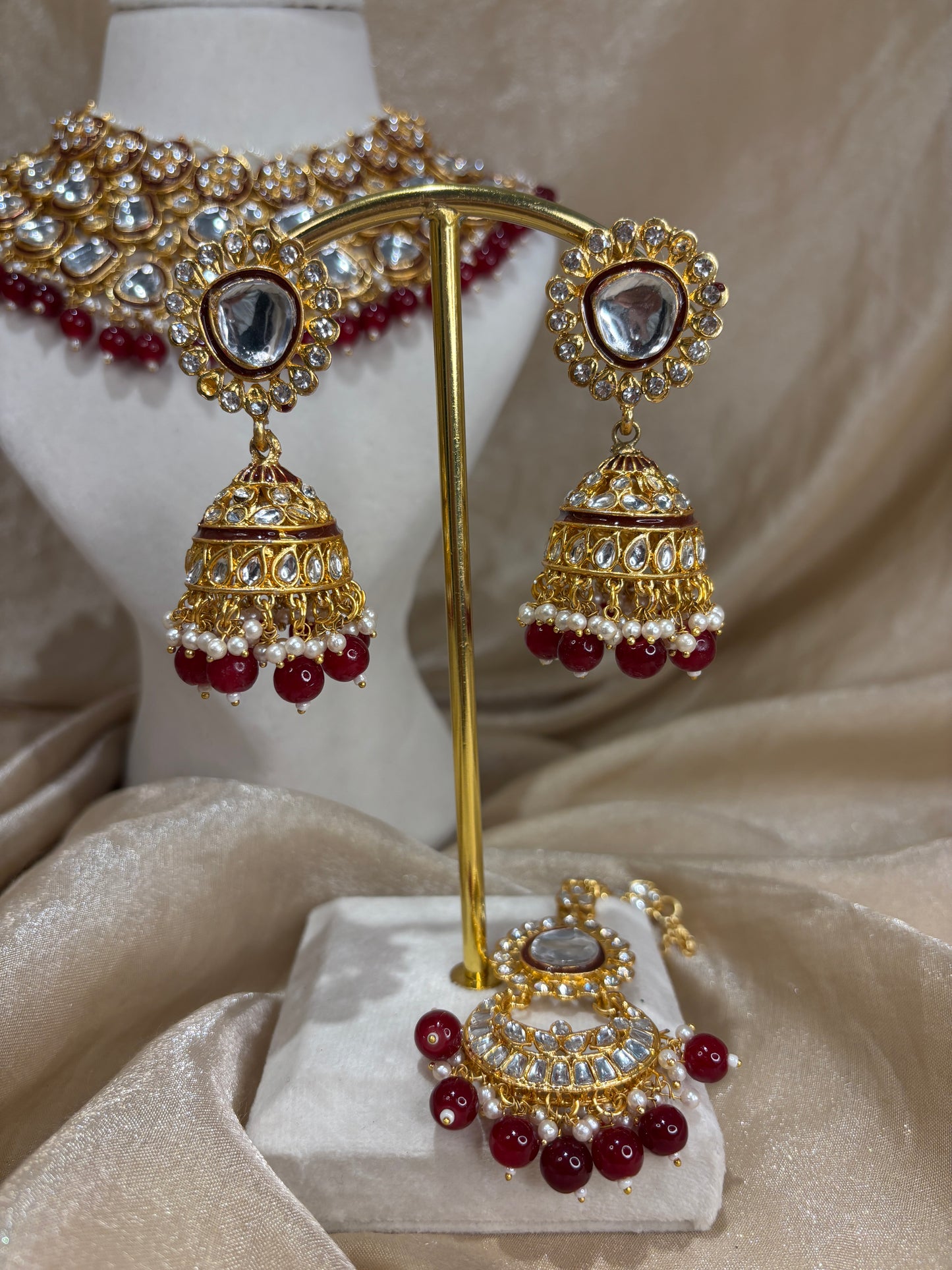 Maroon uncut kundan statement necklace set