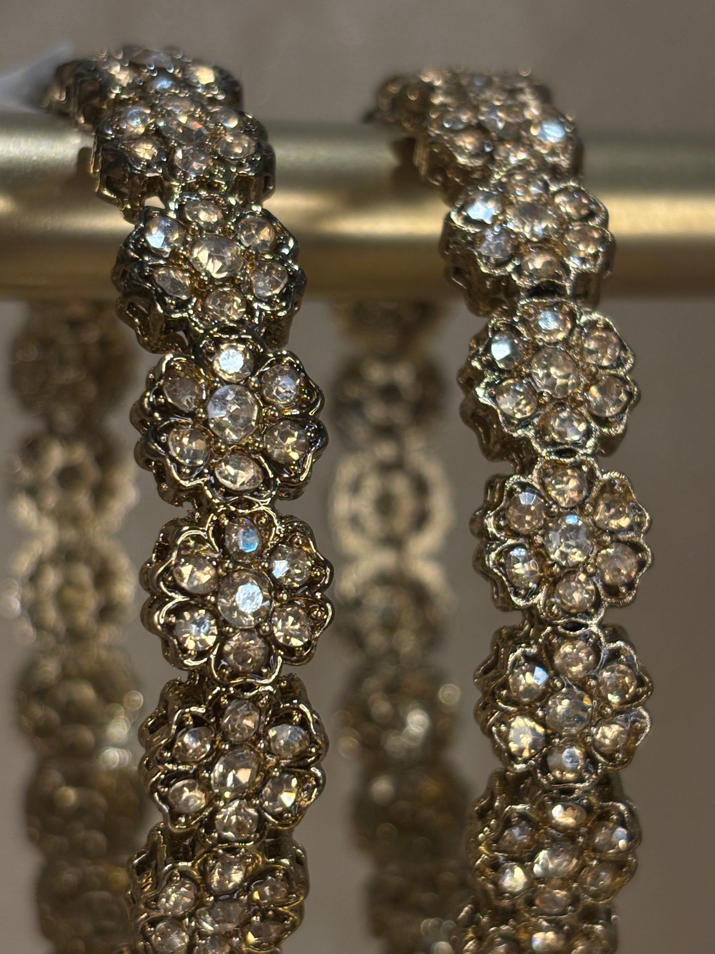 Gold flower kare