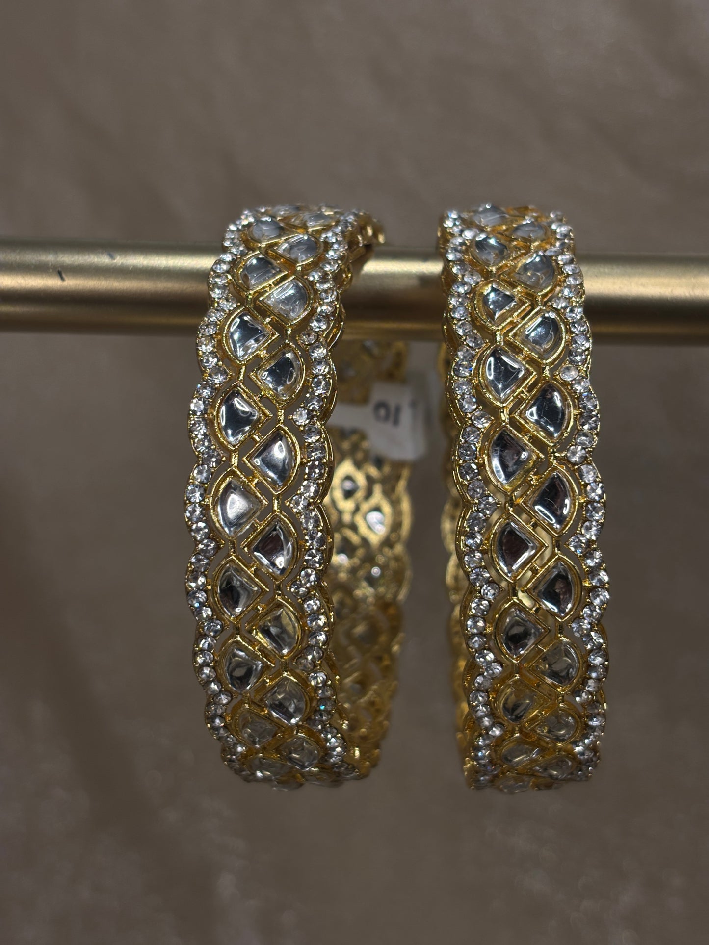 Kundan statement kare