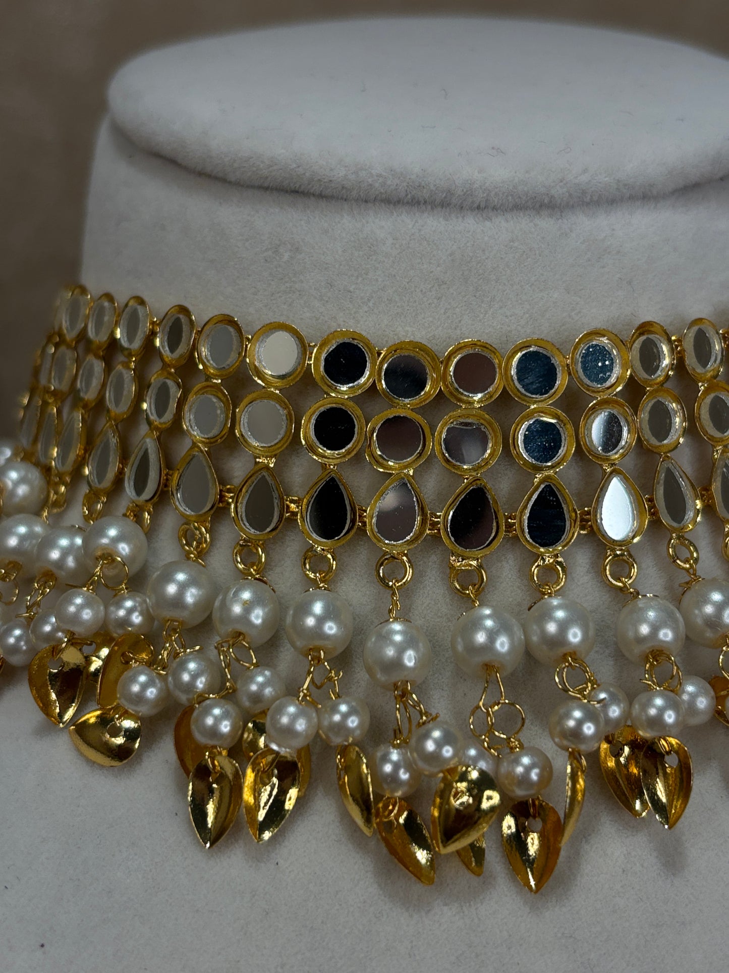 Gold mirror work choker set