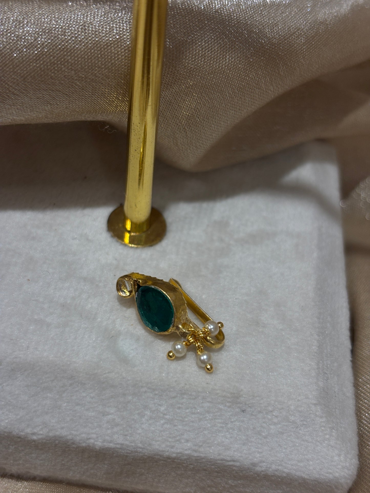 Pachi kundan nose stud
