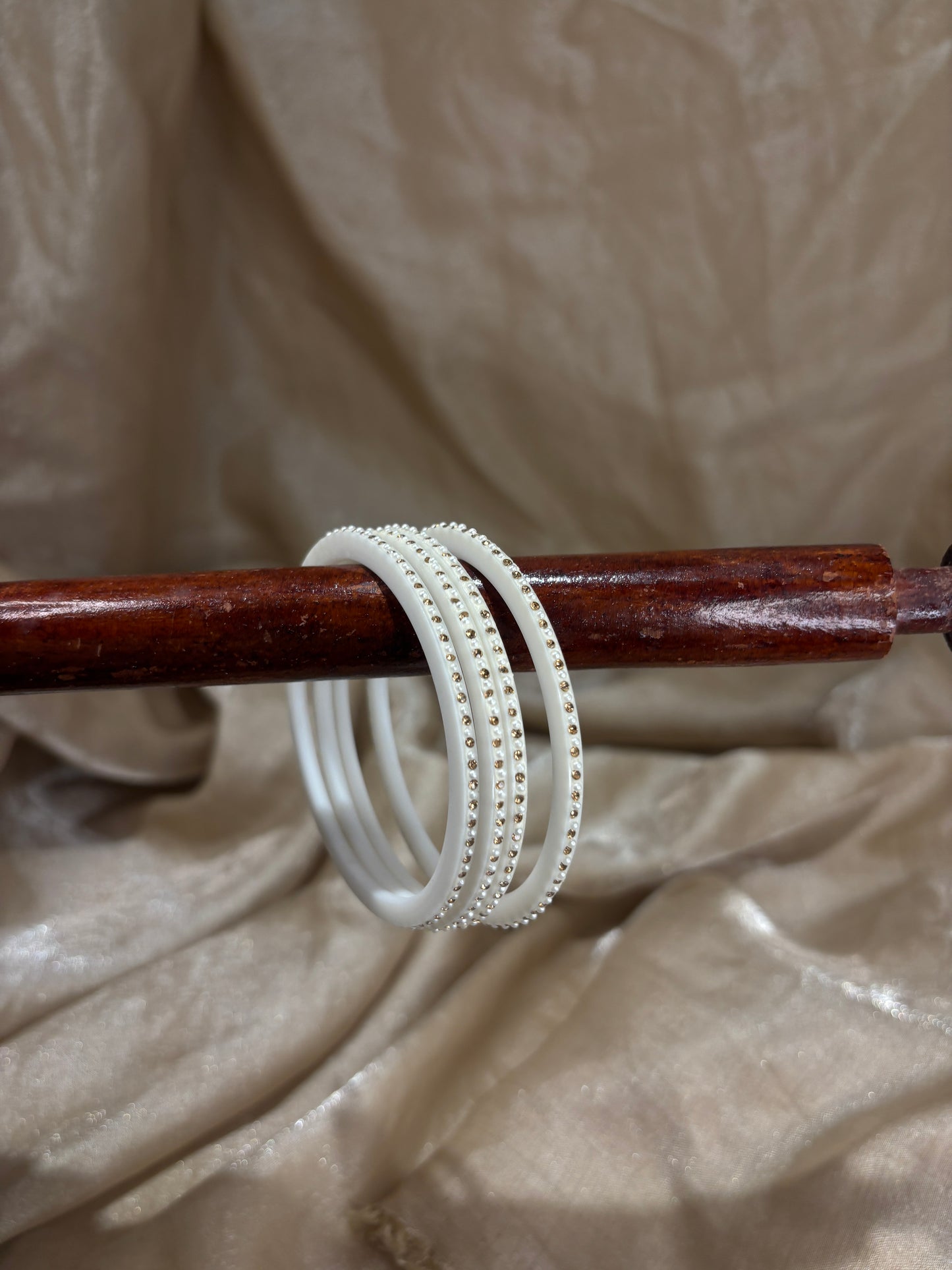 White filler bangles