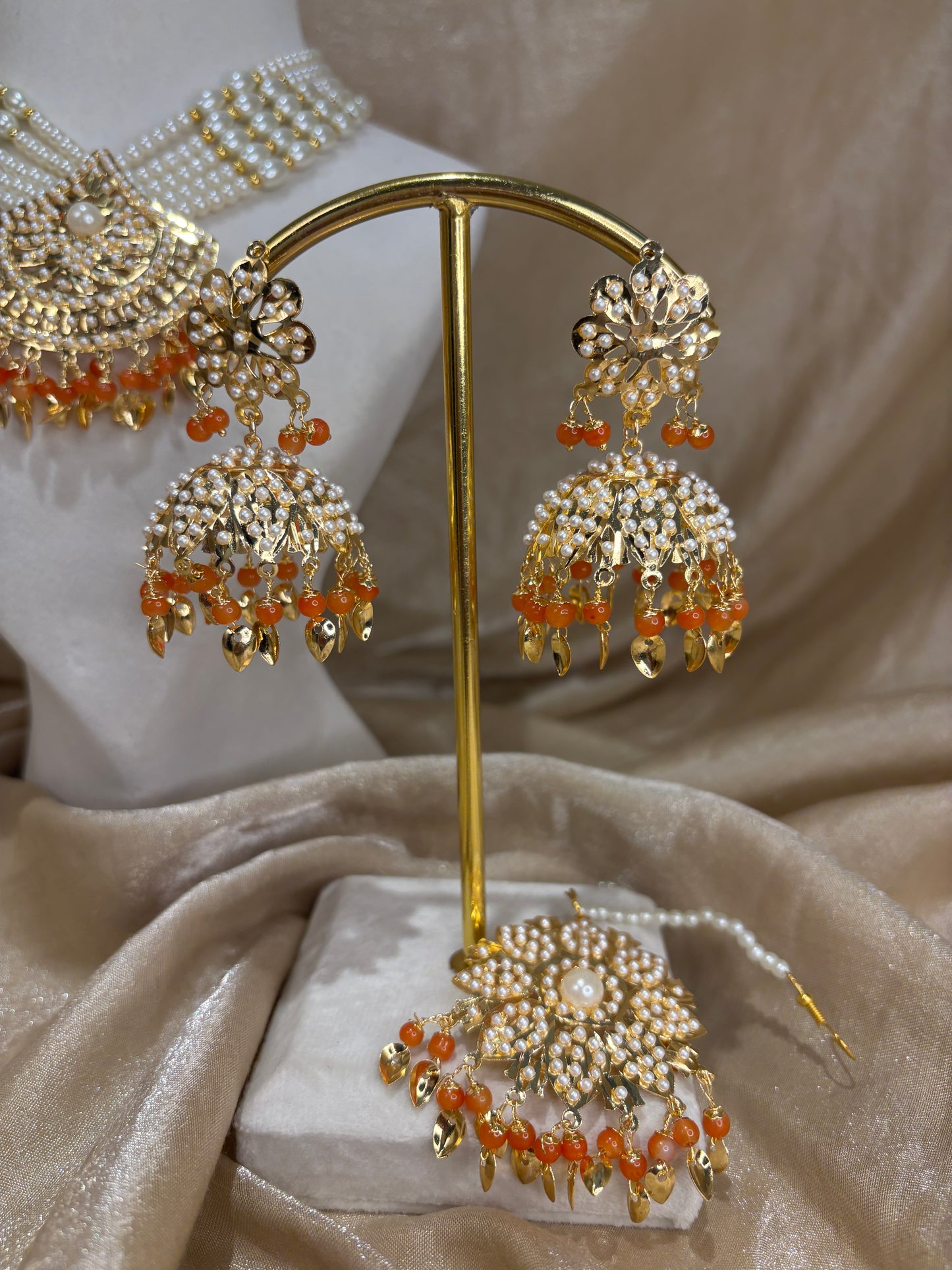 Orange jadau necklace set