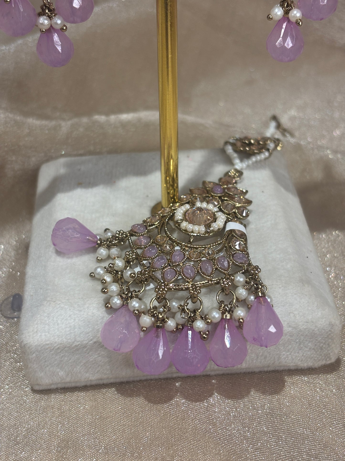 Lavender earring/tikka set