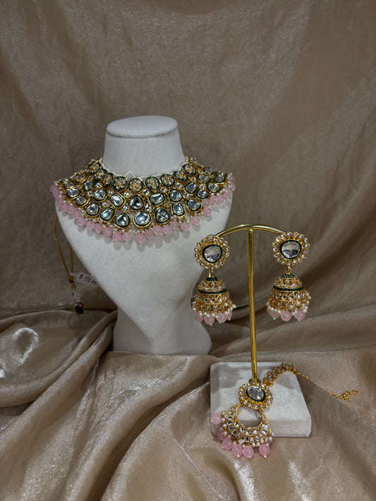 Baby pink uncut kundan statement necklace