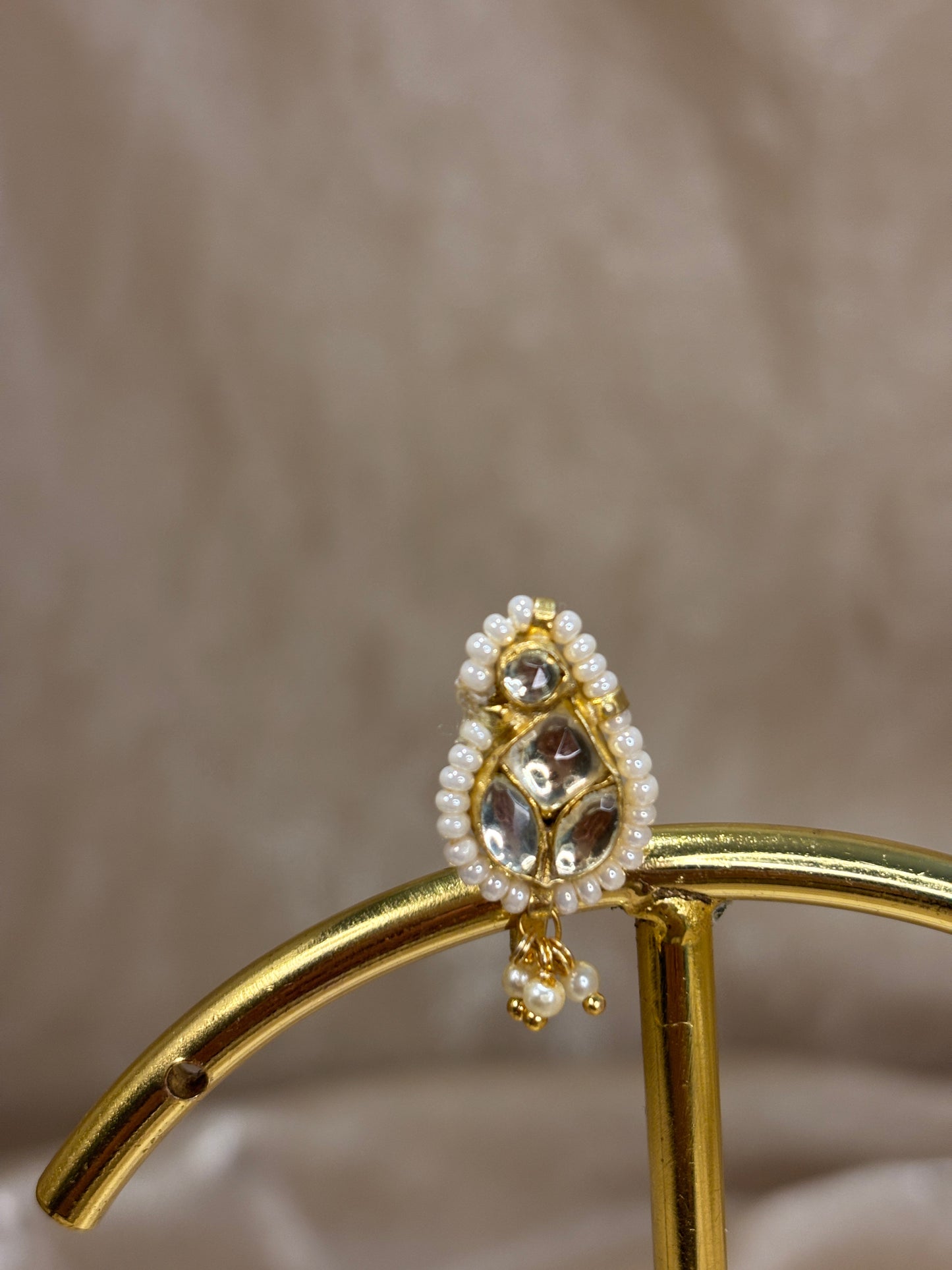 Statement pachi kundan nose stud