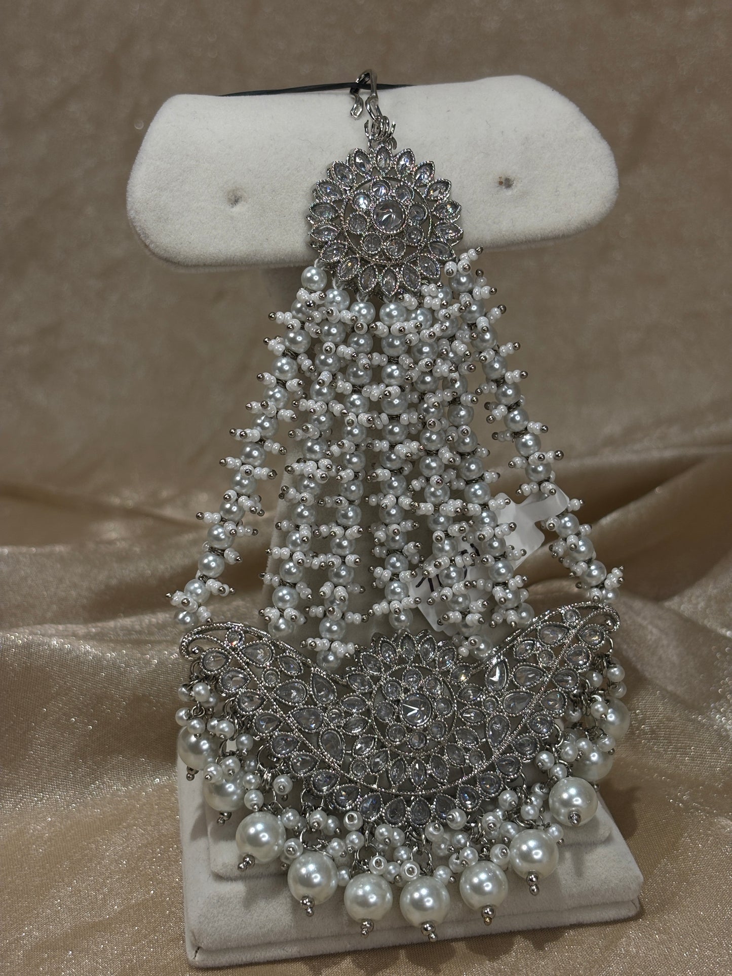 Silver pearl passa