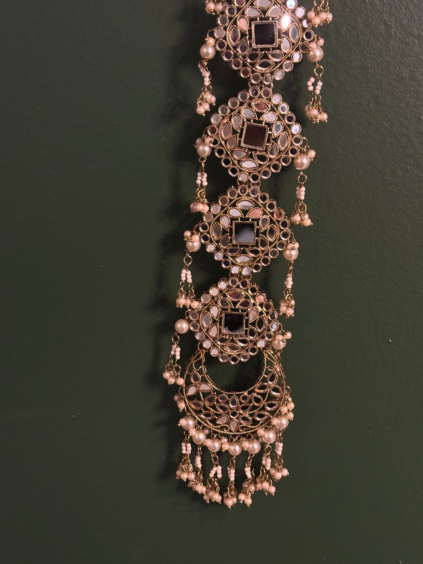 Mirror work braid accessory