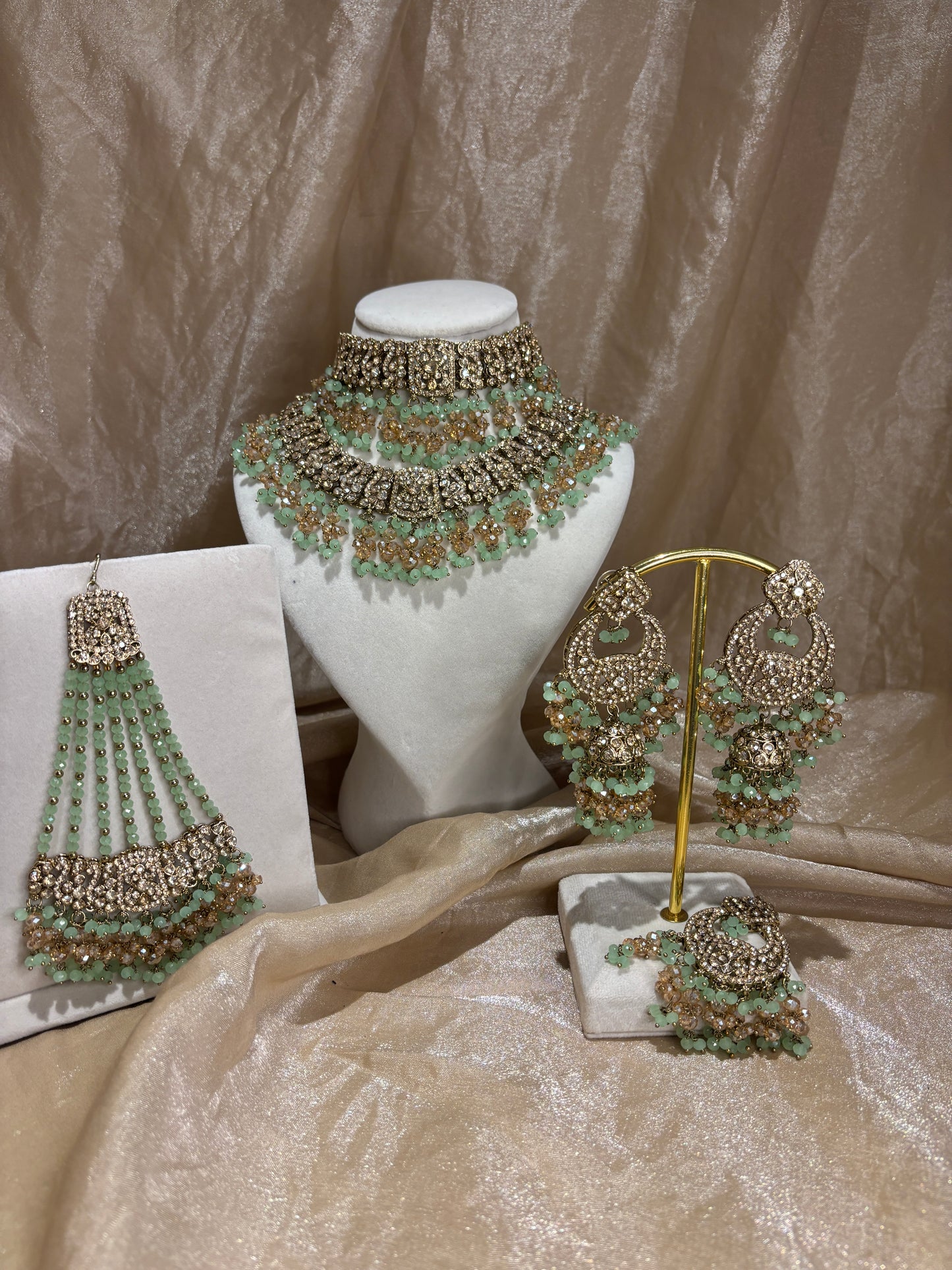 Heavy mint green set