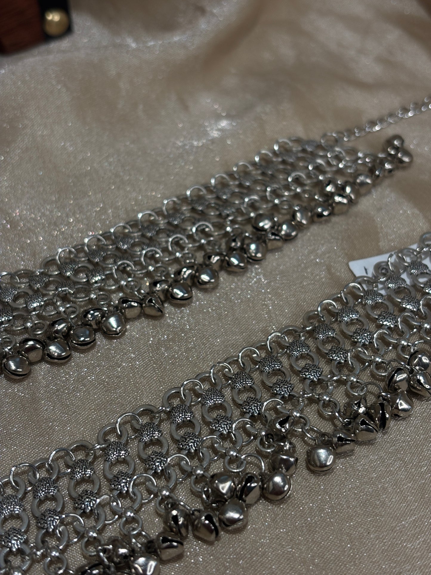 Oxidized anklets