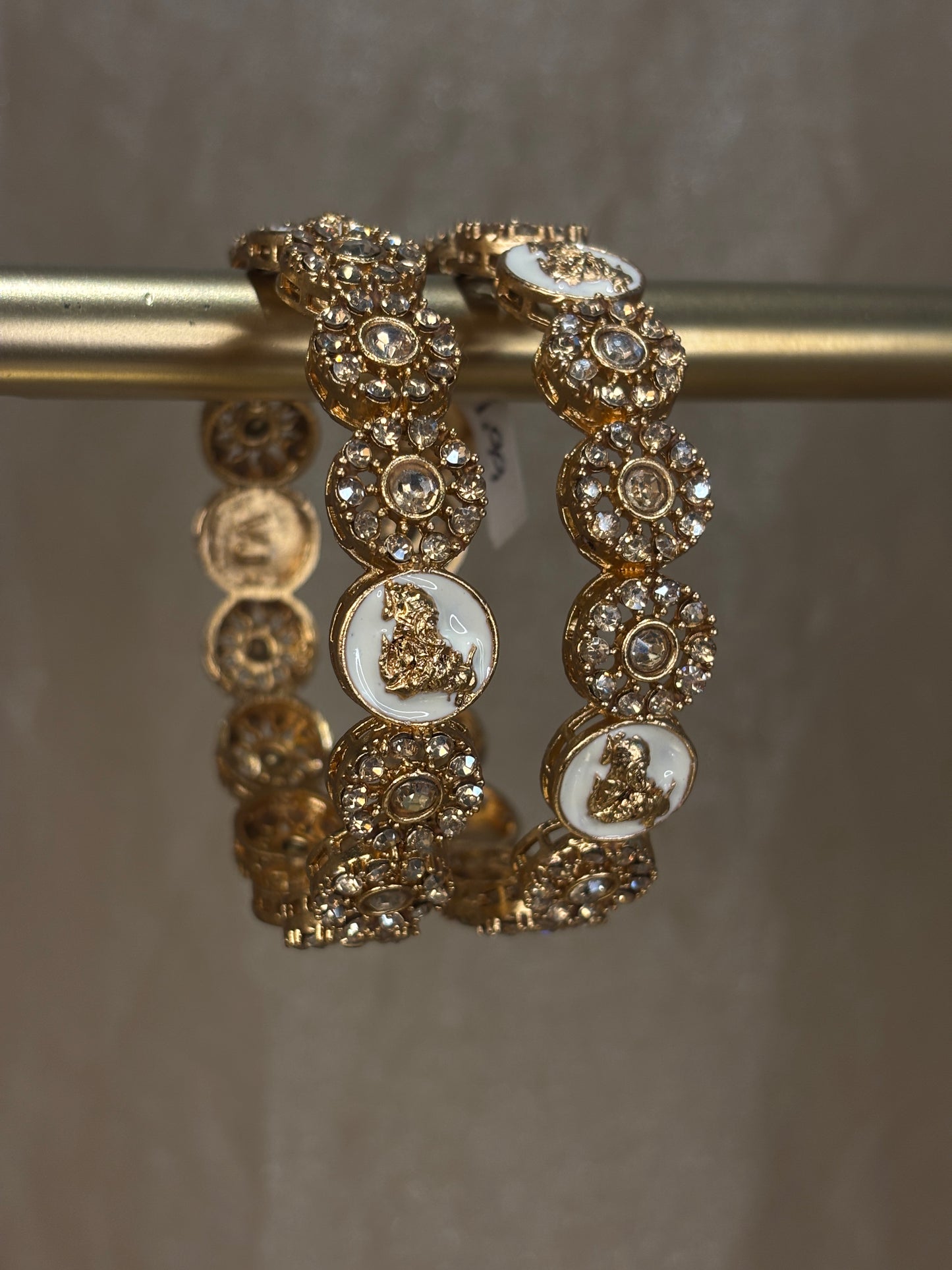 Yellow gold kare