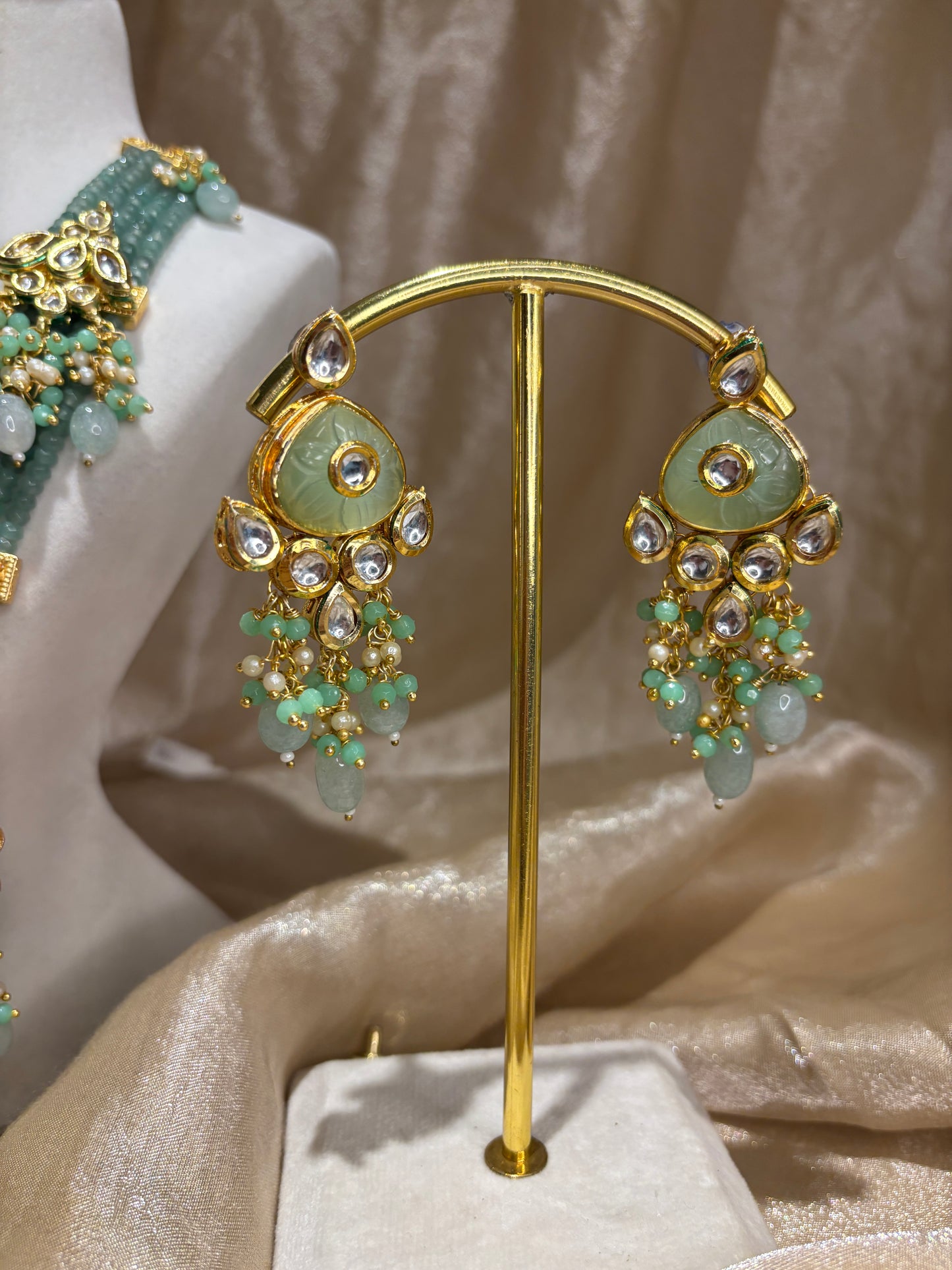Mint green necklace set