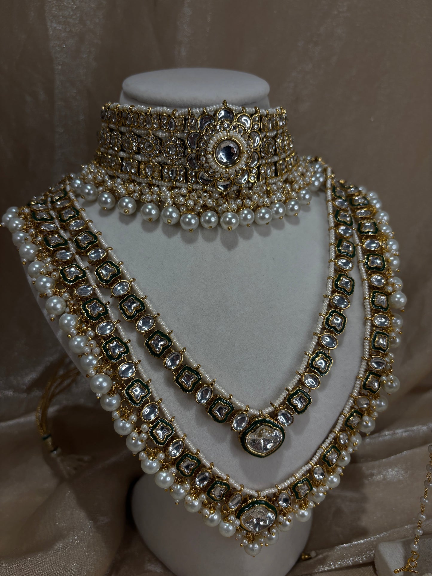 Gold kundan bridal set