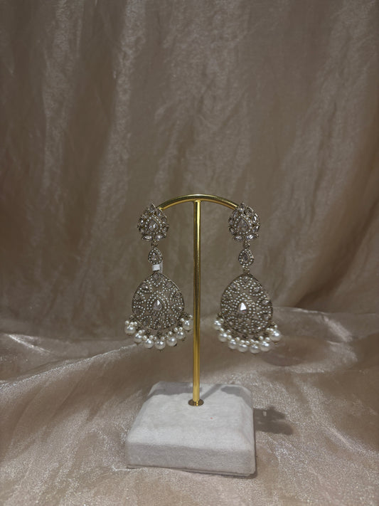 Gold earrings