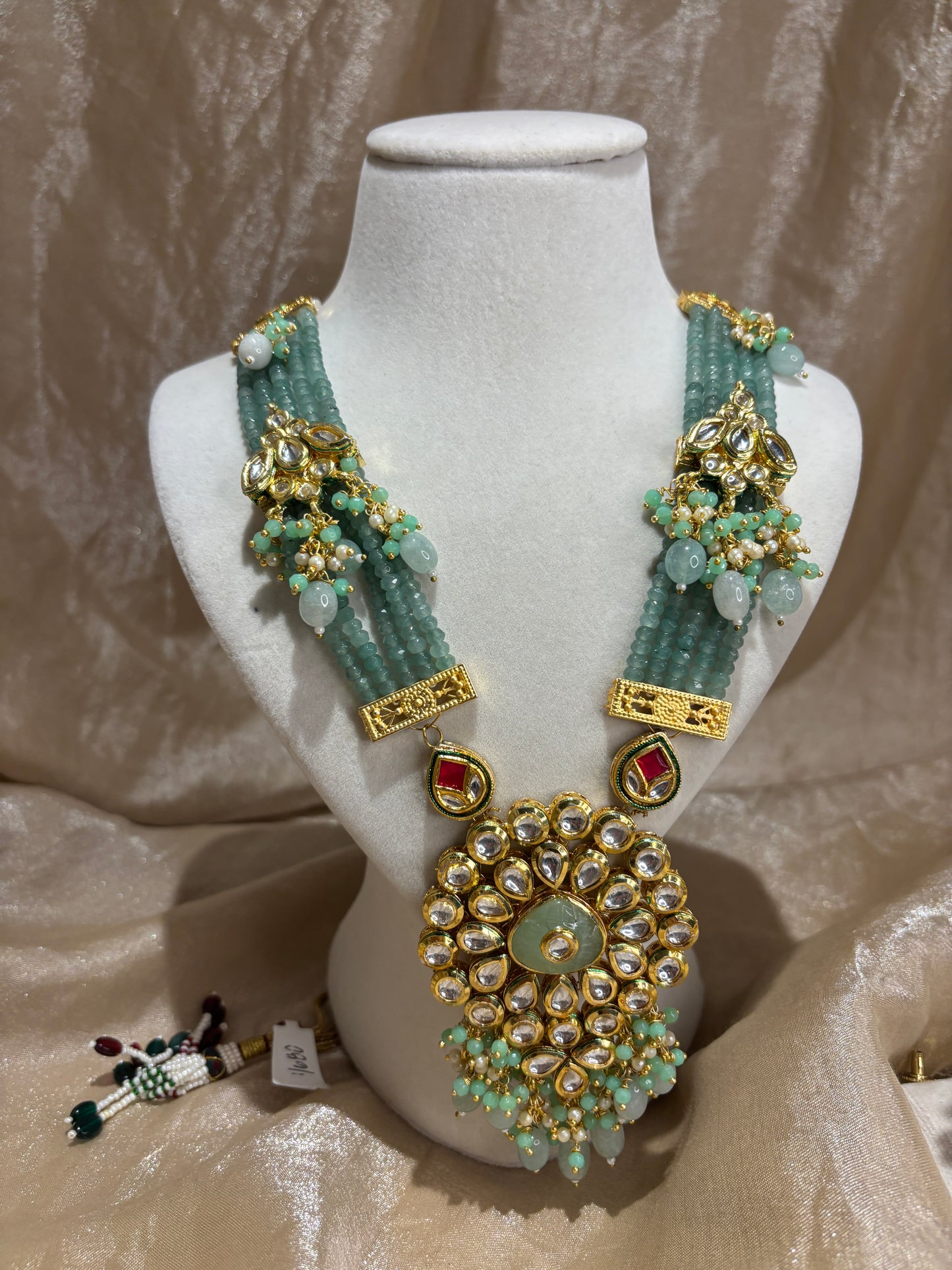 Mint green necklace set