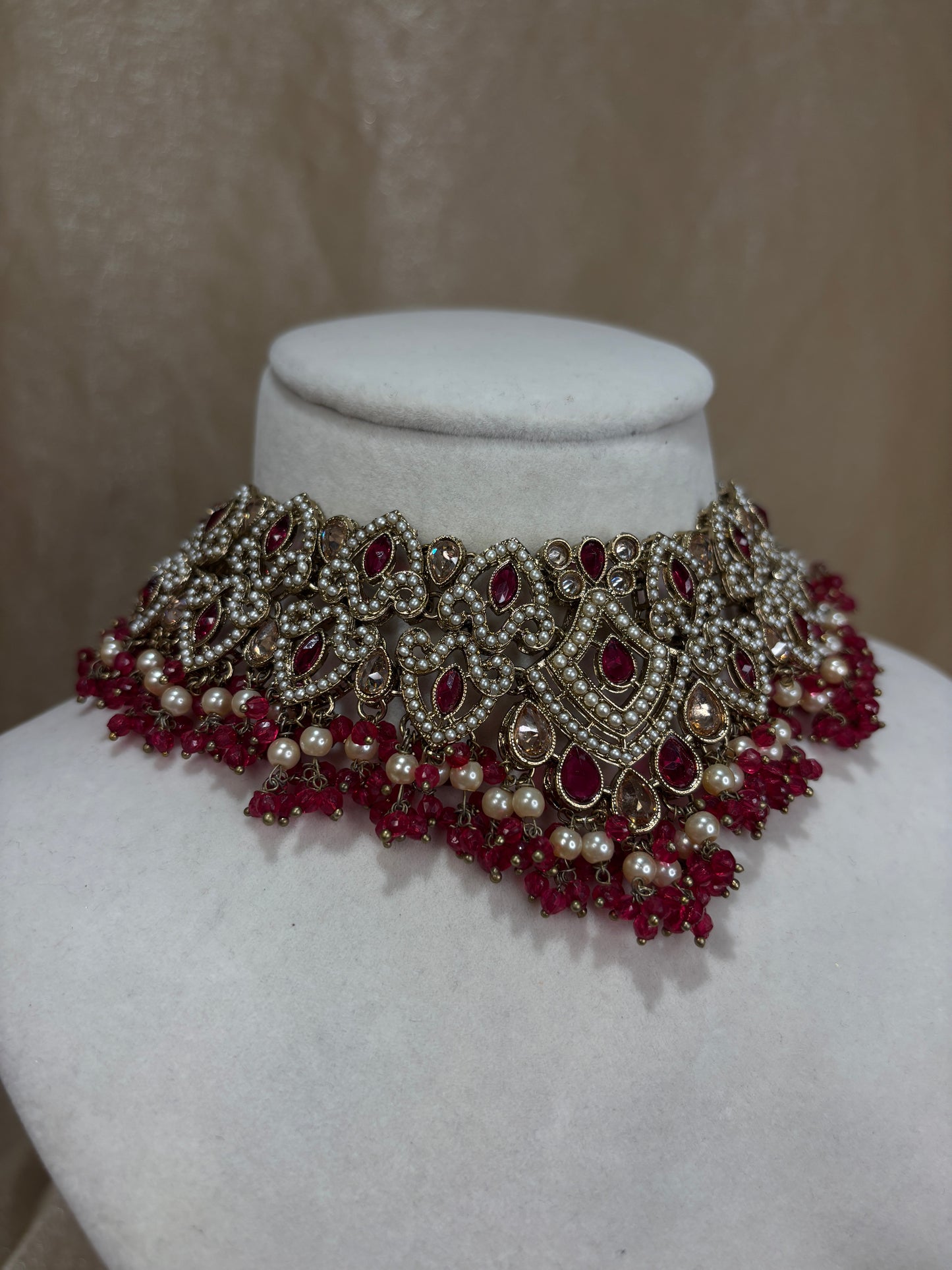 hot pink choker set