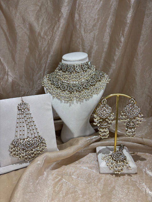 Heavy gold set