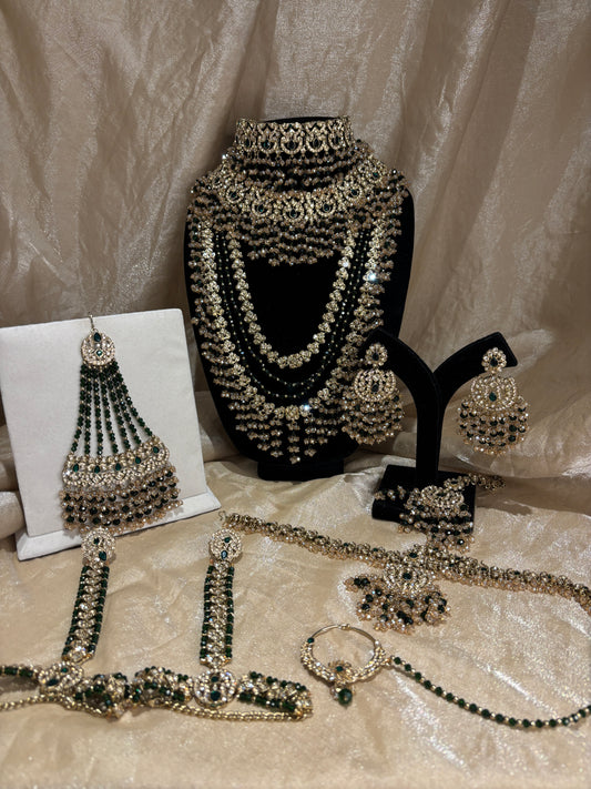 Heavy emerald green set