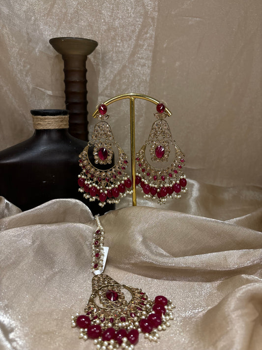 Hot pink earring/tikka set