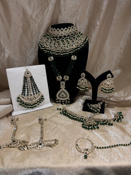 Heavy emerald green set
