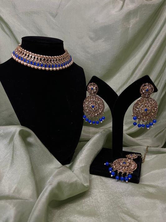 Royal blue necklace set