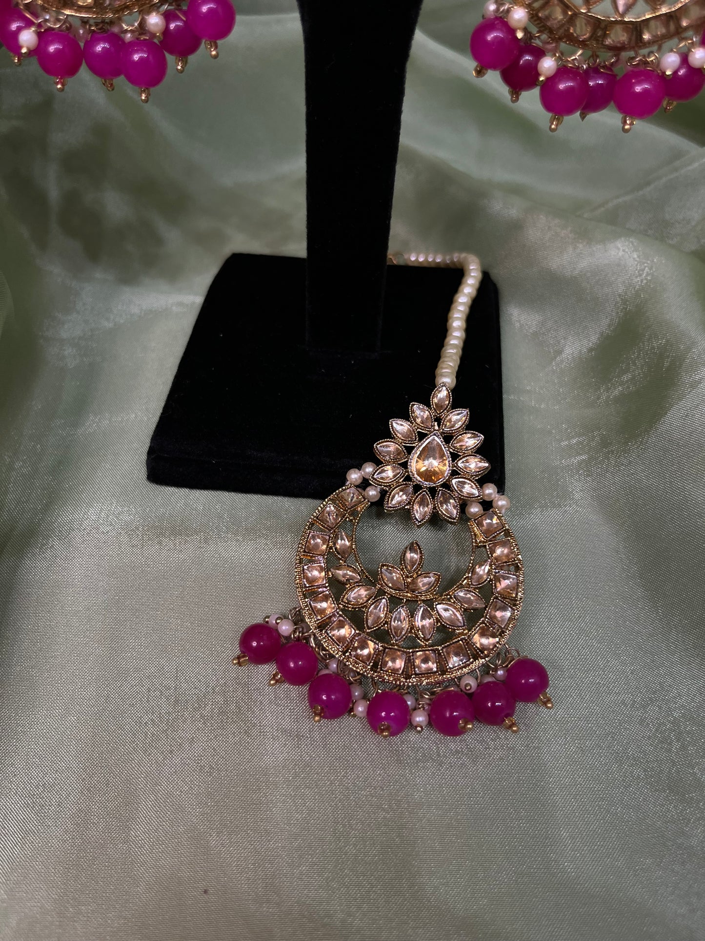Hot pink white kundan necklace set