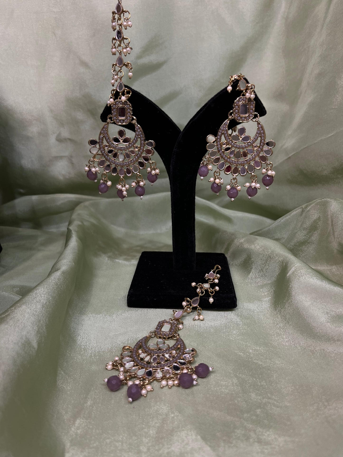 Gray bridal mirror work set