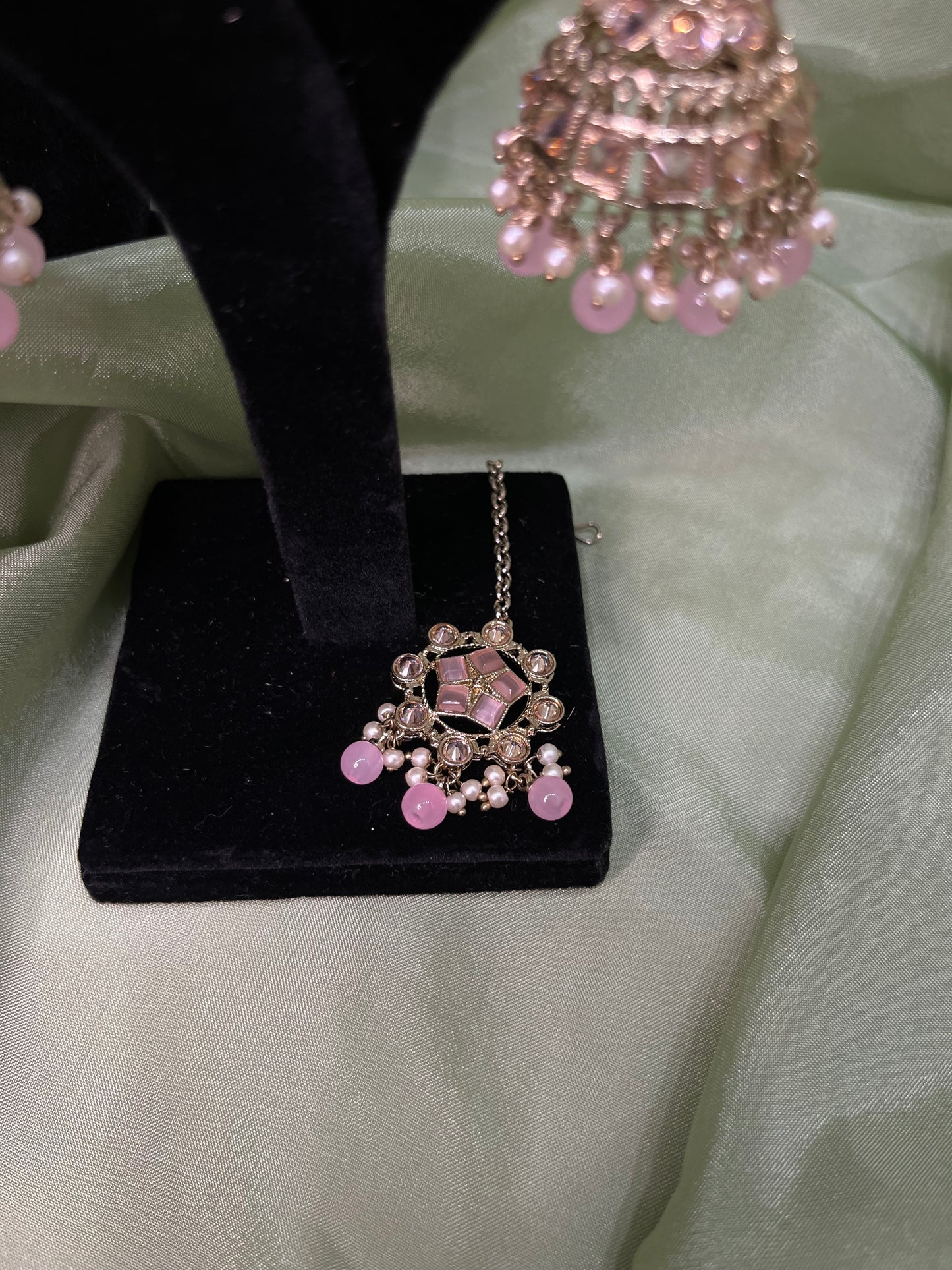 Baby pink choker set