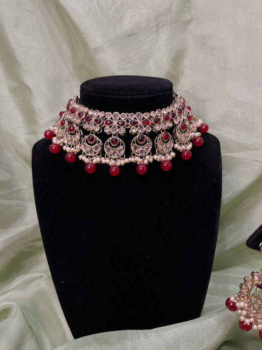 Maroon choker set