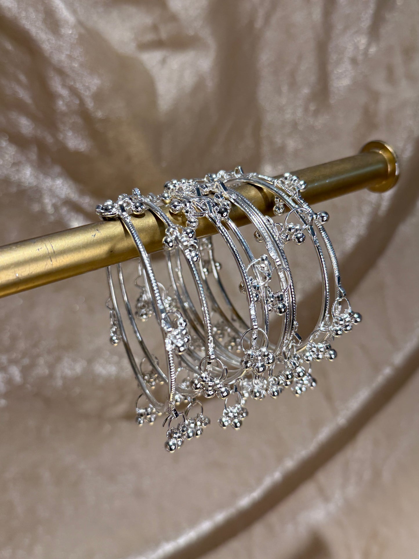 silver ghungroo kare