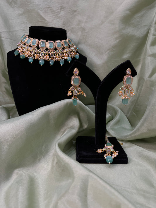 Sea green Mona Lisa choker set