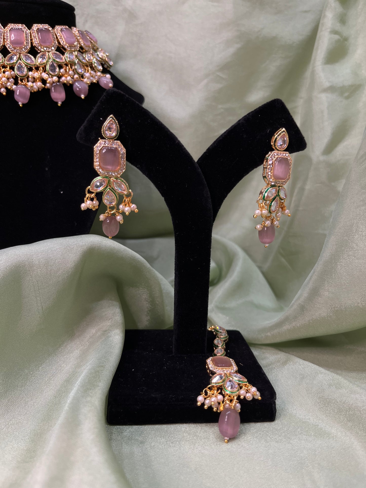 Dusty pink Mona Lisa choker set