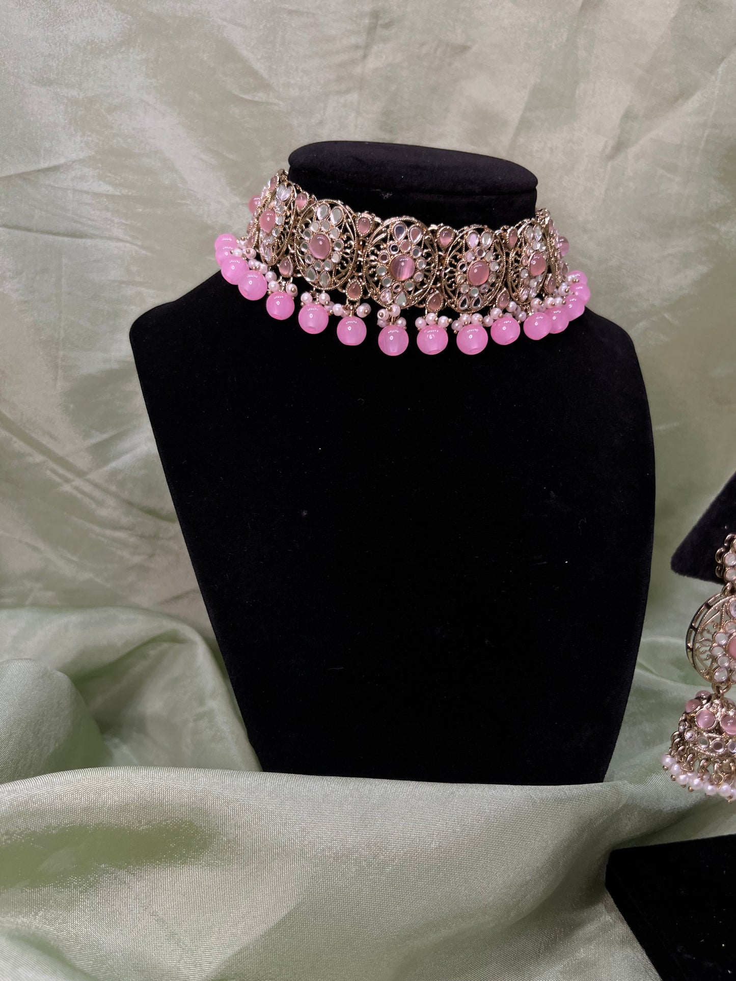 Baby pink mirror work choker set
