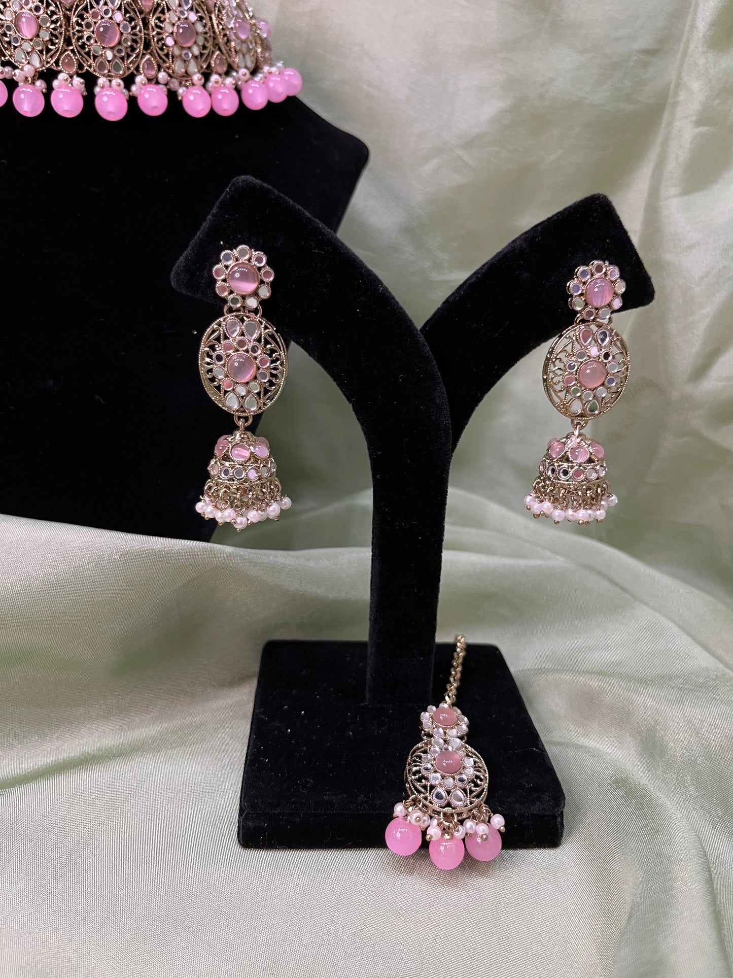 Baby pink mirror work choker set