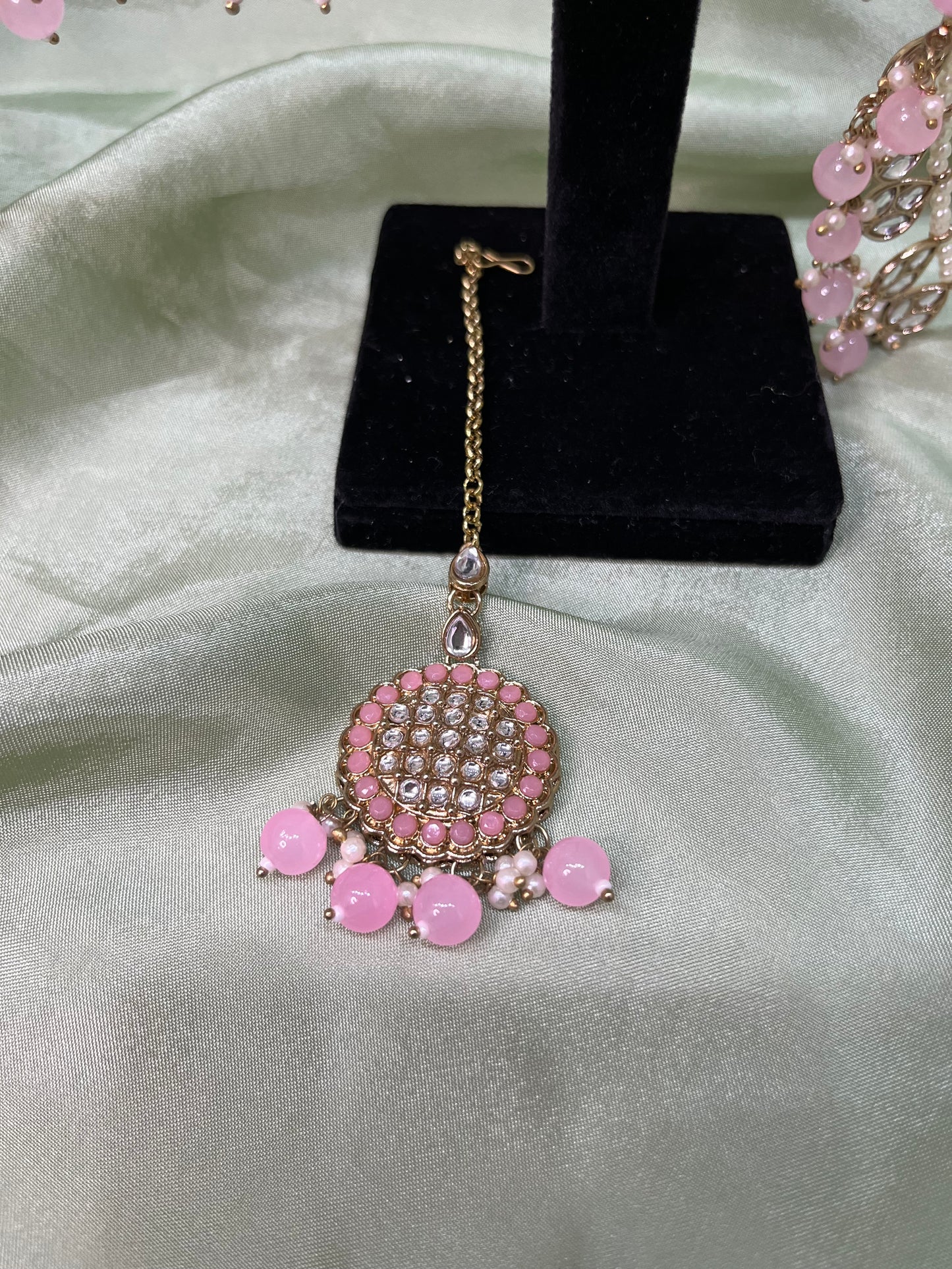 Baby pink jhumki/tikka with sahare