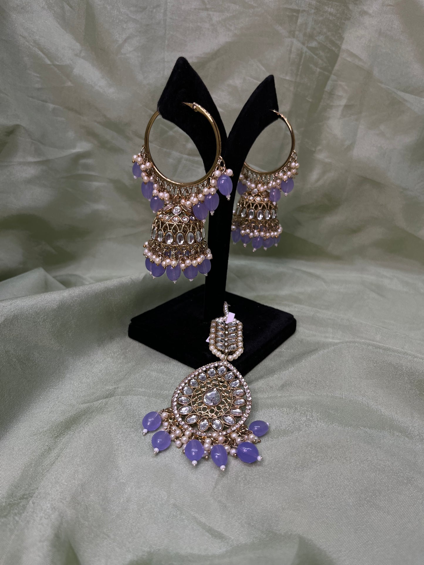 Lavender earring/tikka set
