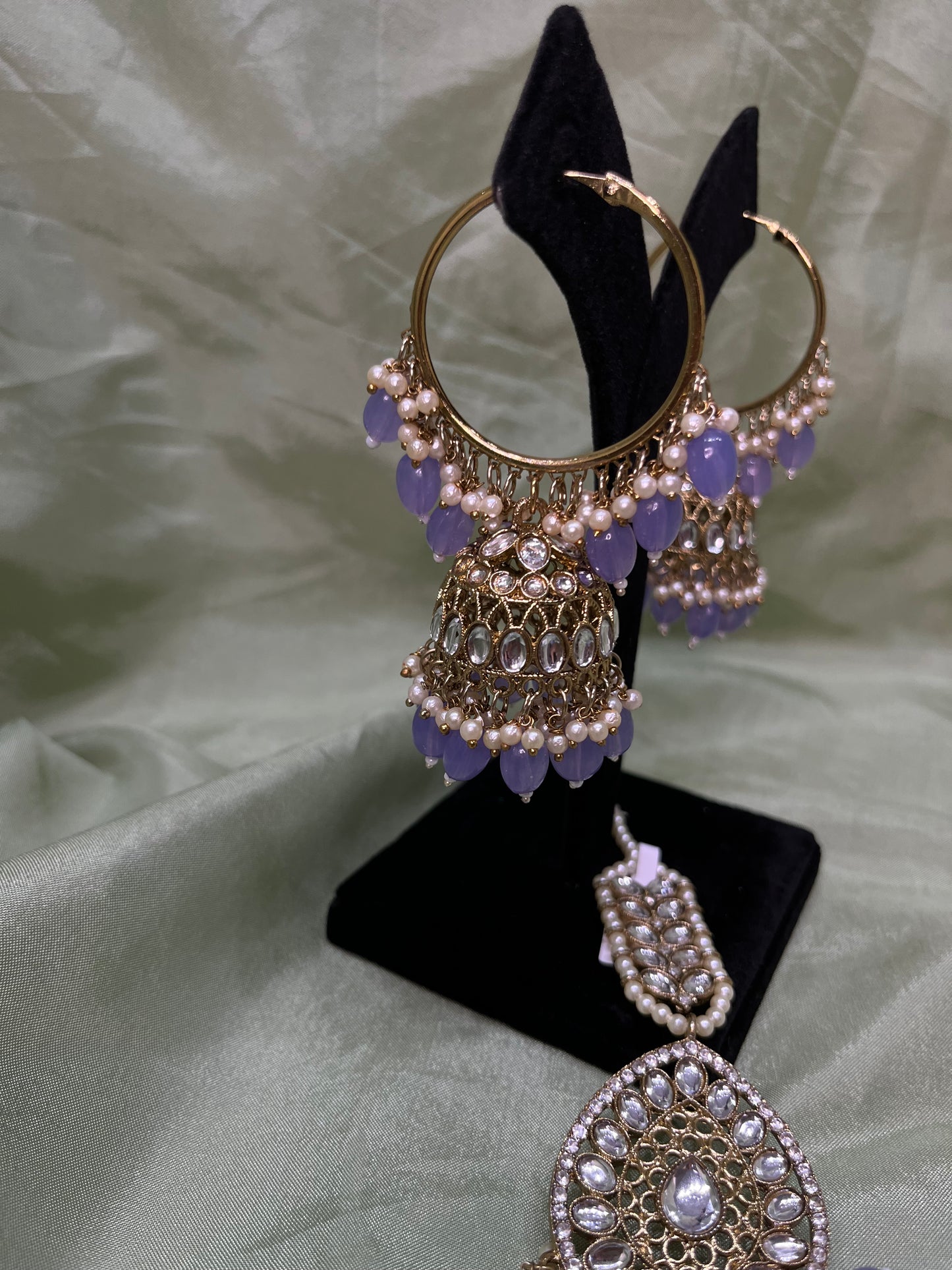 Lavender earring/tikka set