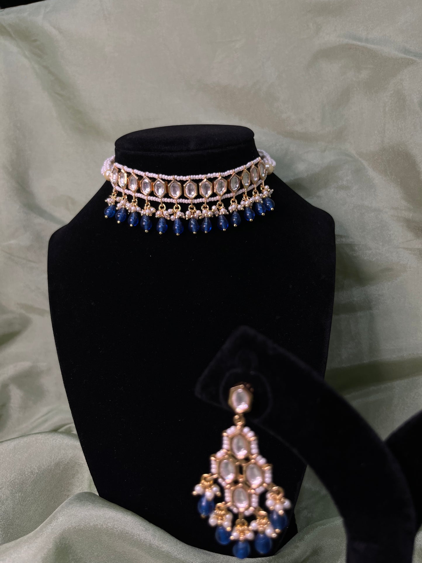Royal blue Tiyani kundan choker set