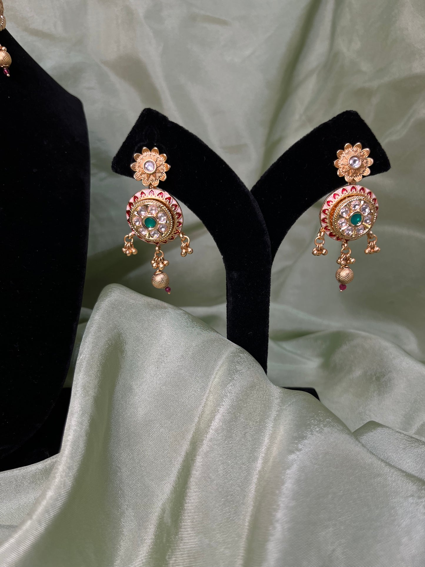 Emerald green and hot pink Tiyani kundan choker set