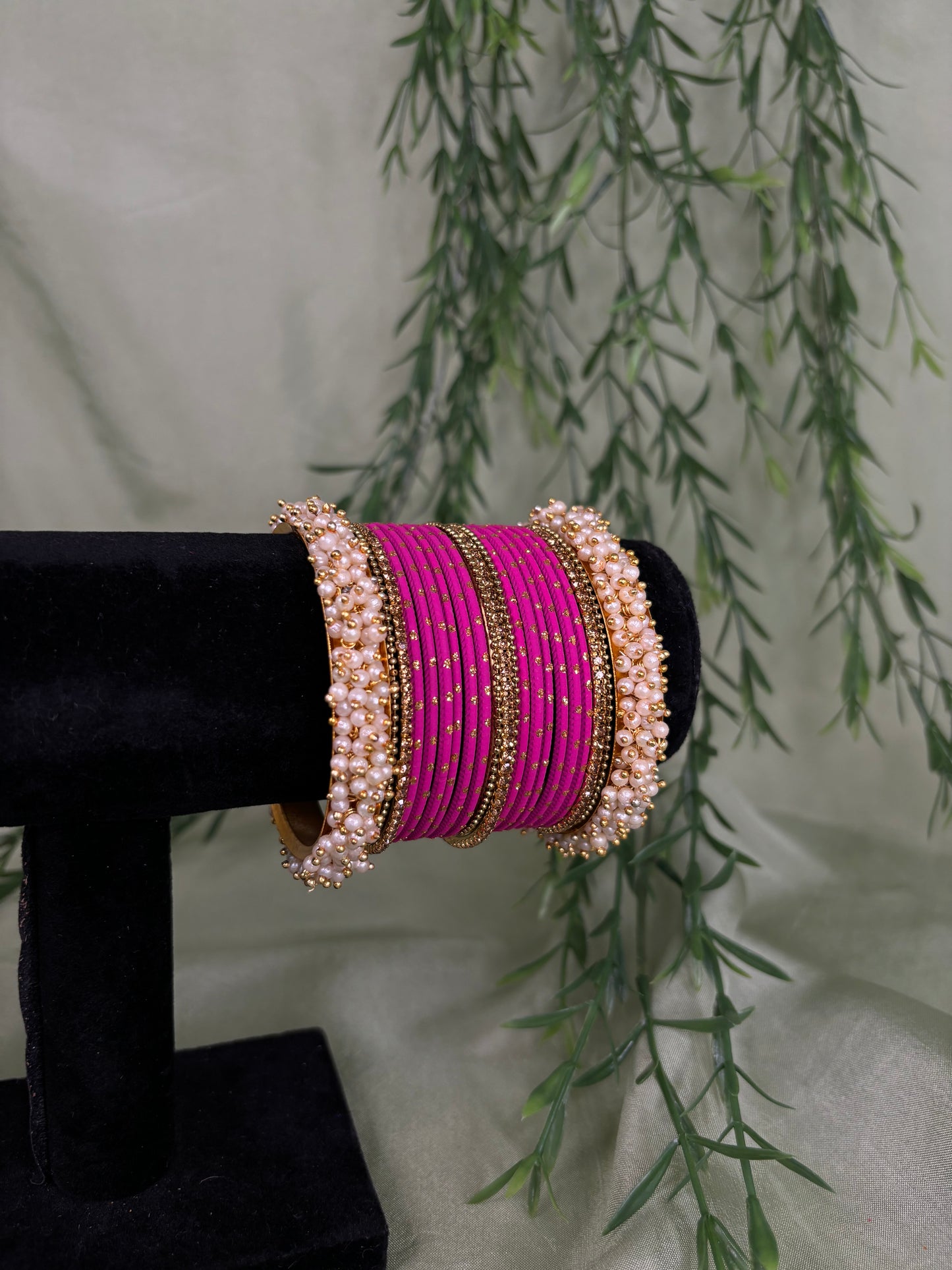 Hot pink bindi bangle set