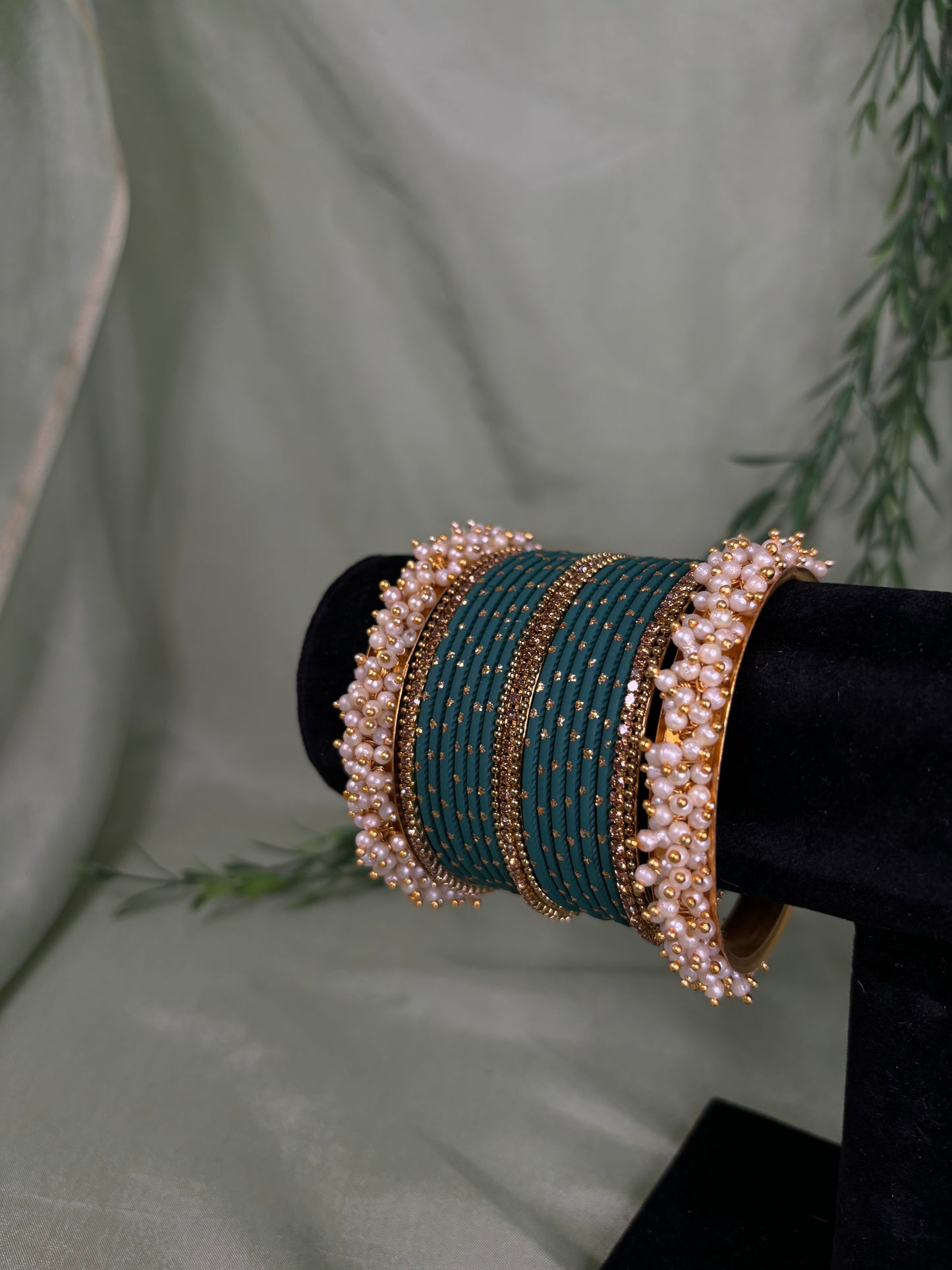 Emerald green bindi bangle set