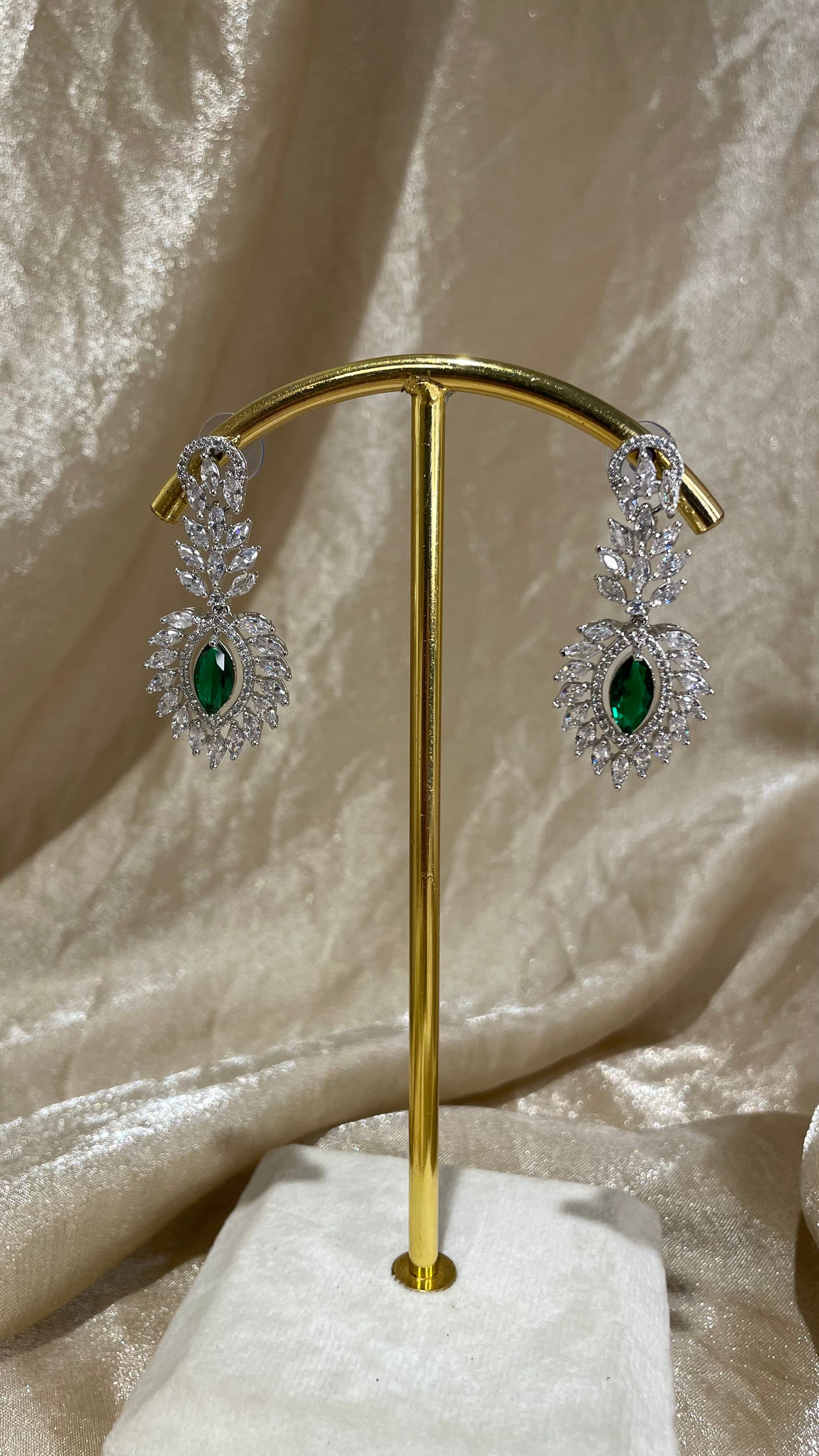 emerald green necklace set