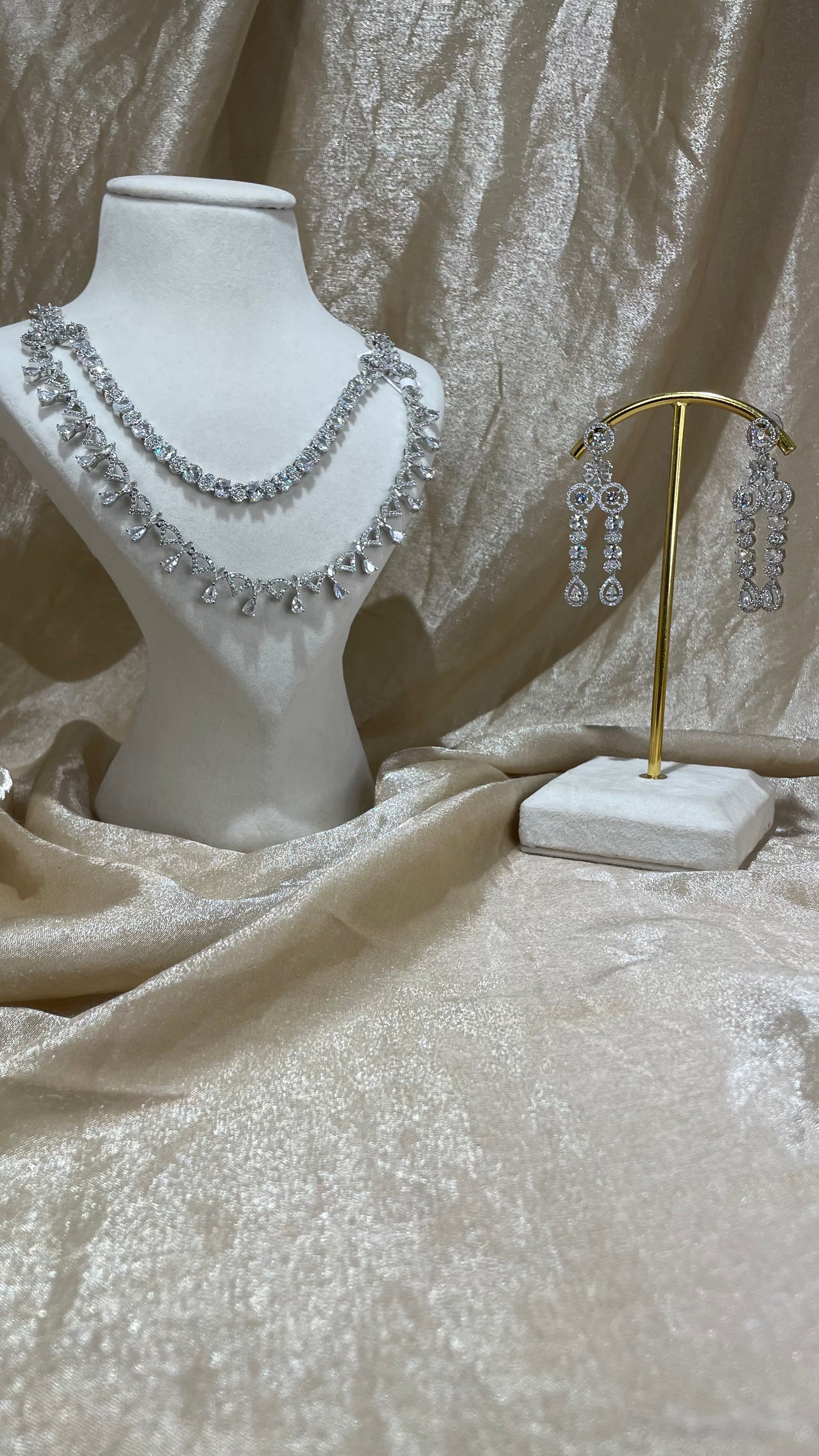 silver necklace set