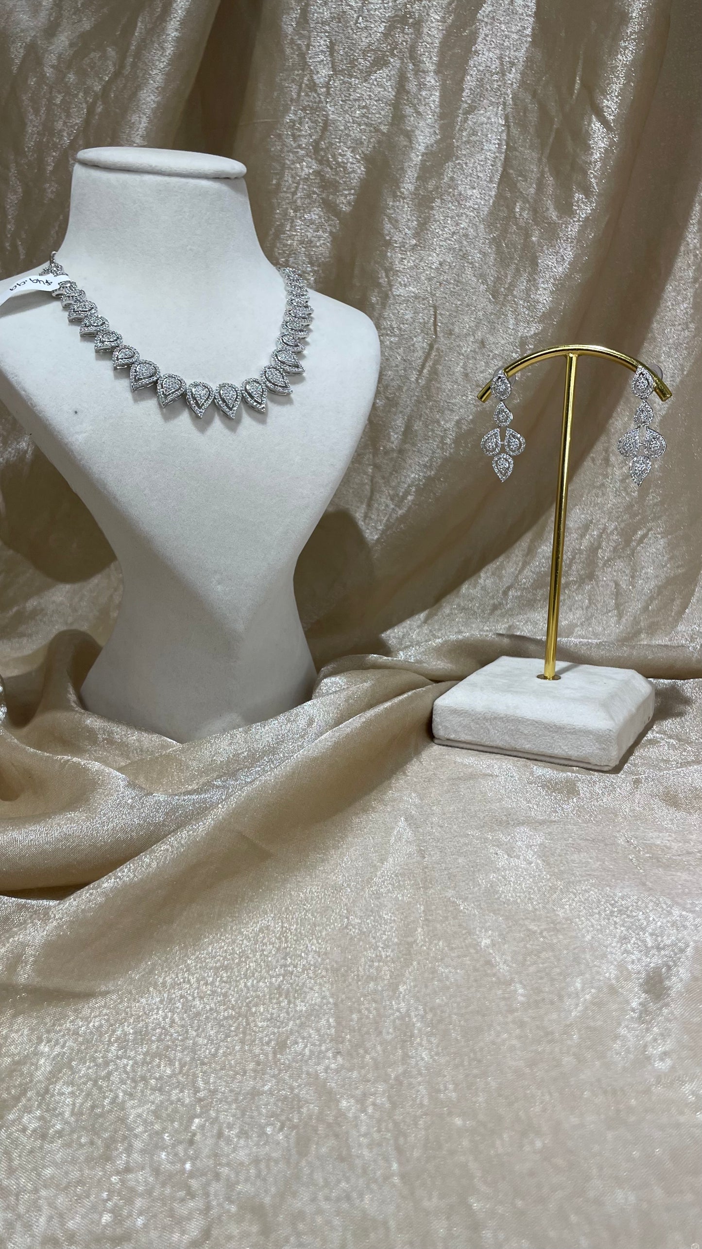 silver necklace set