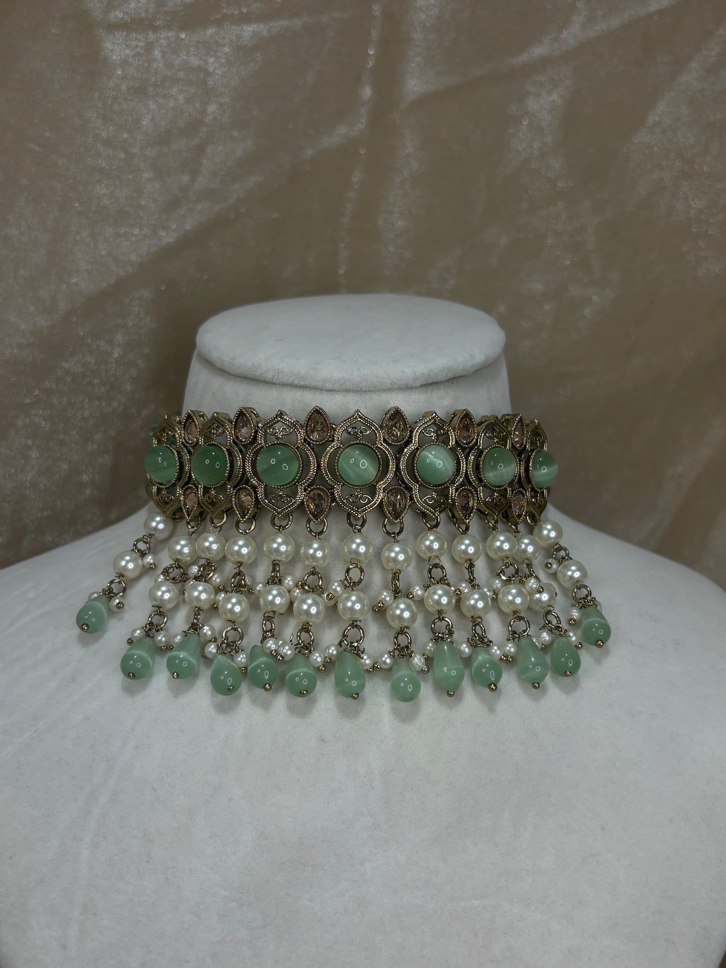 Mint green choker set