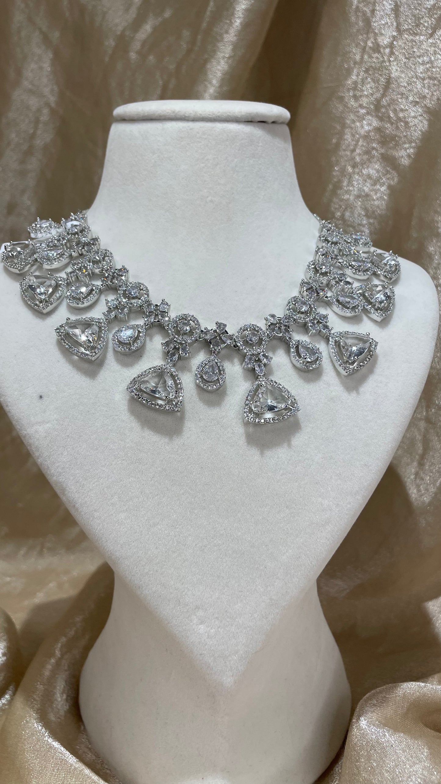 silver necklace set