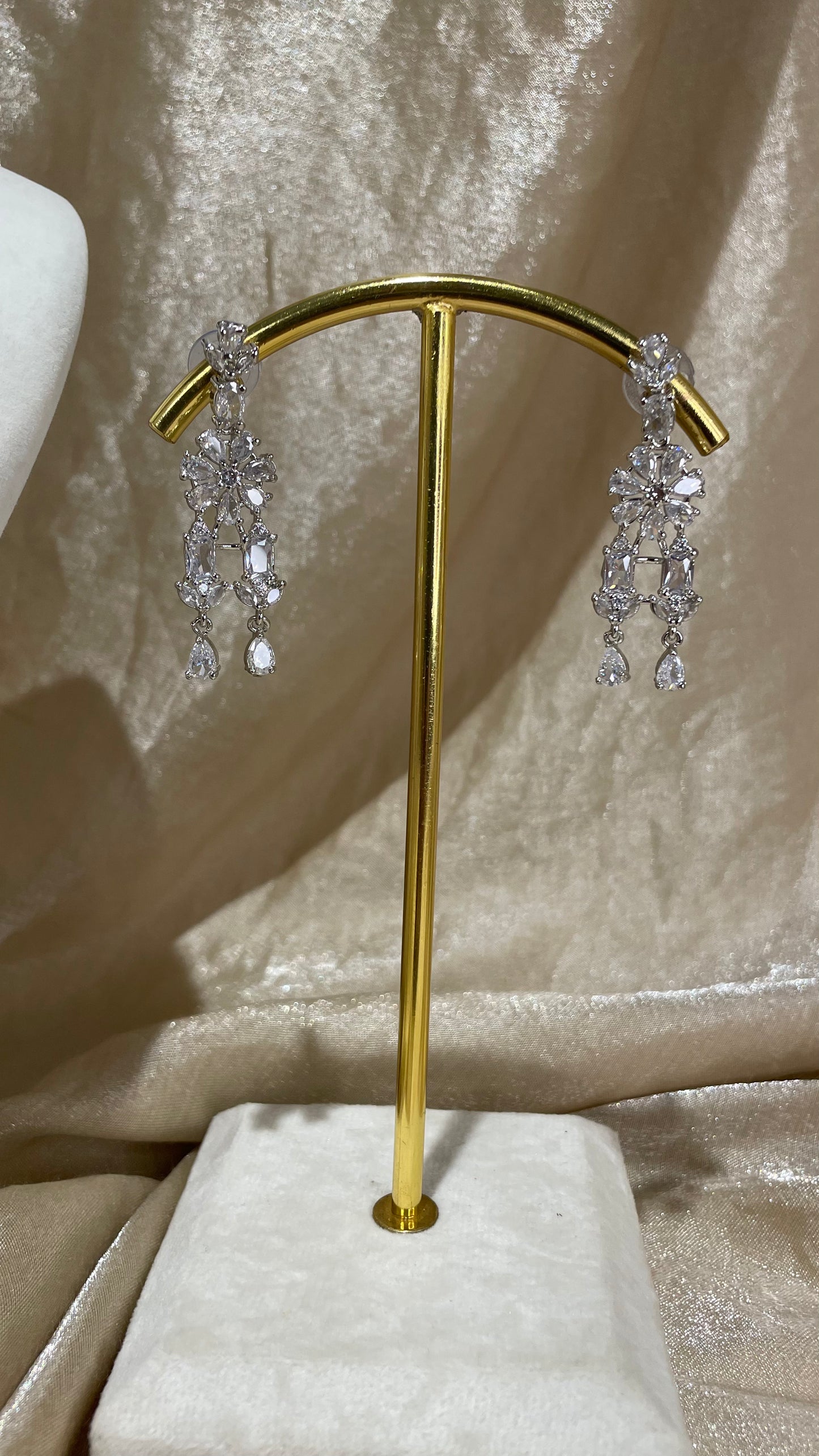 silver necklace set