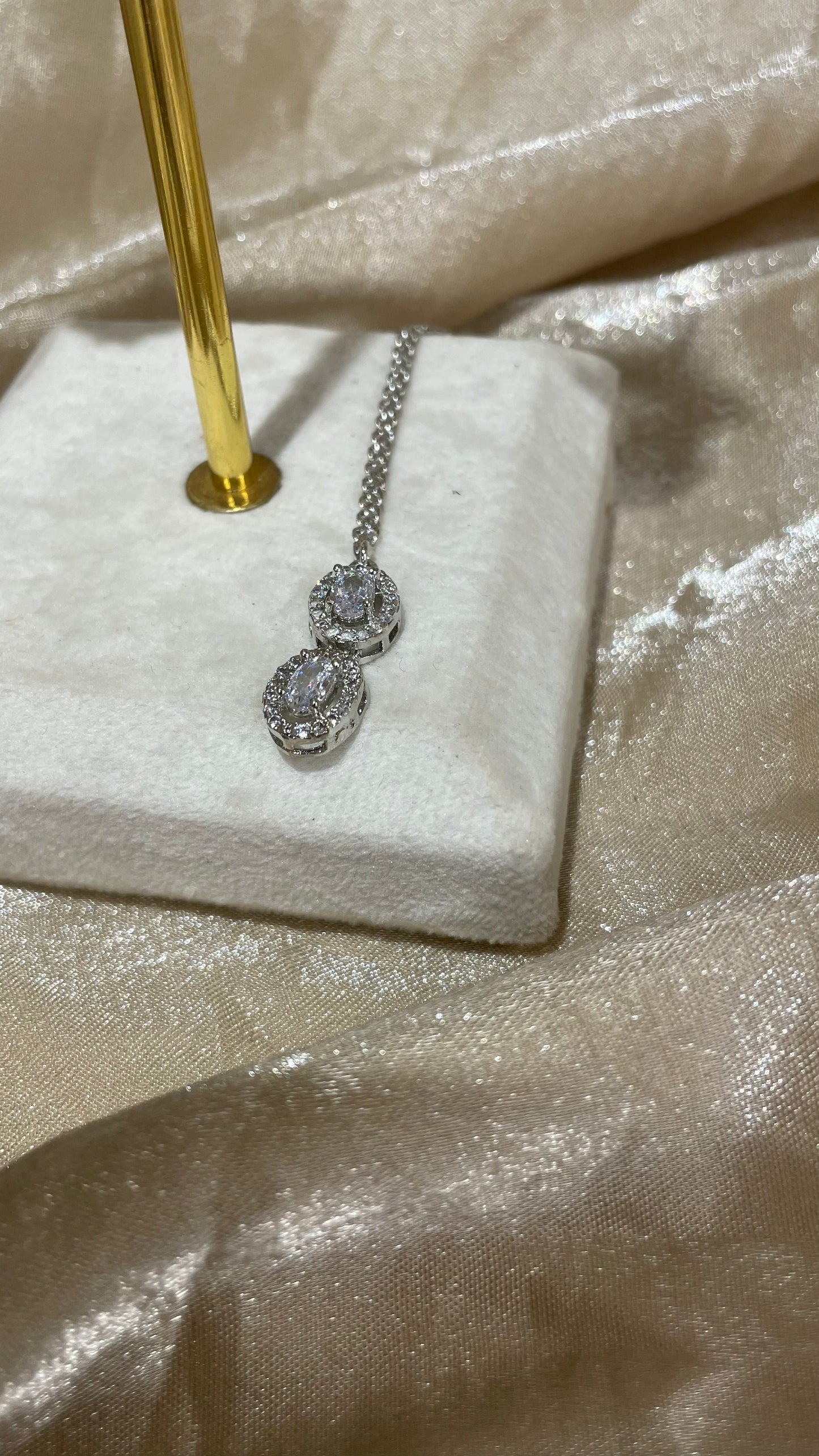 silver necklace set