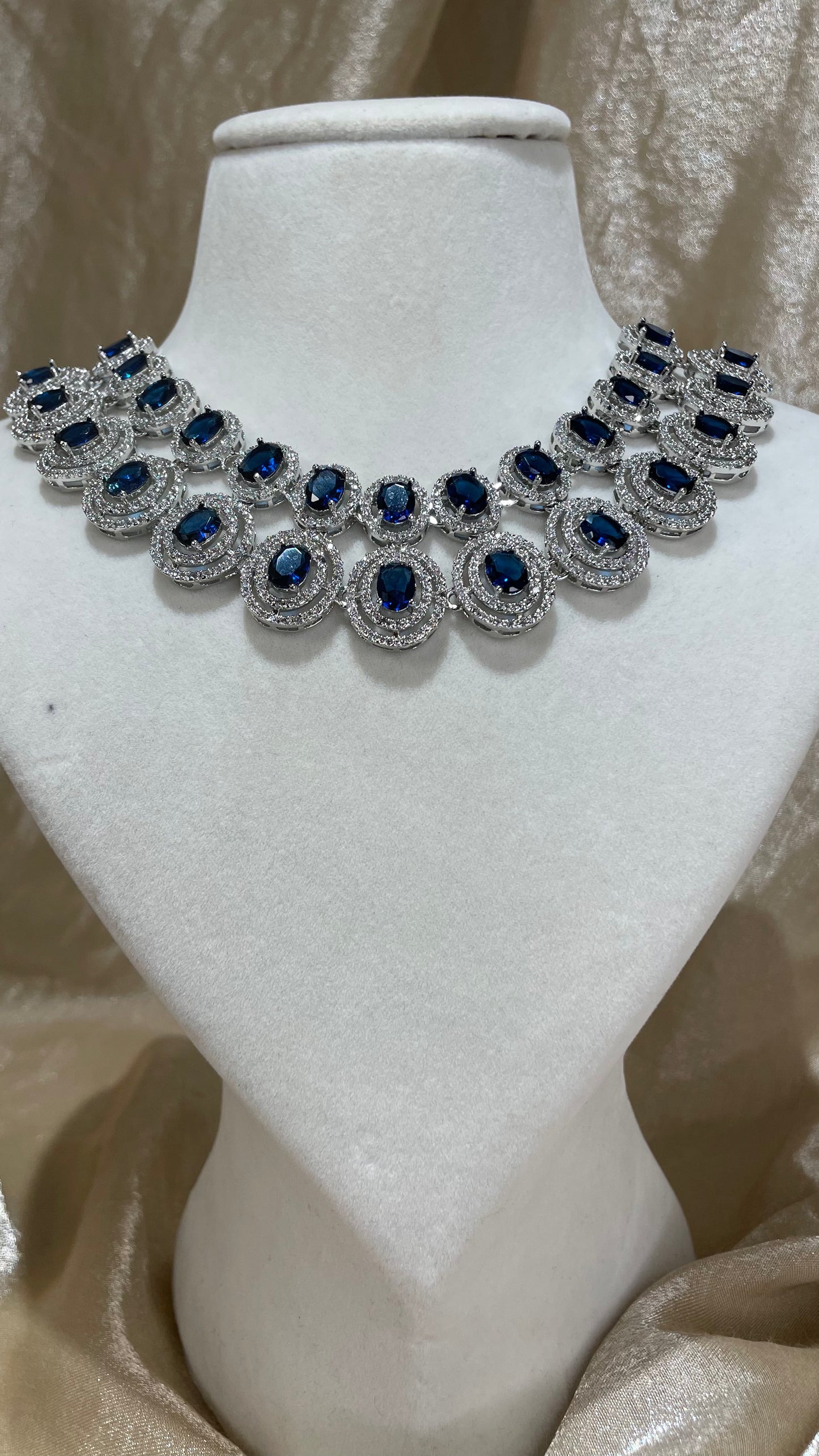 navy blue necklace set